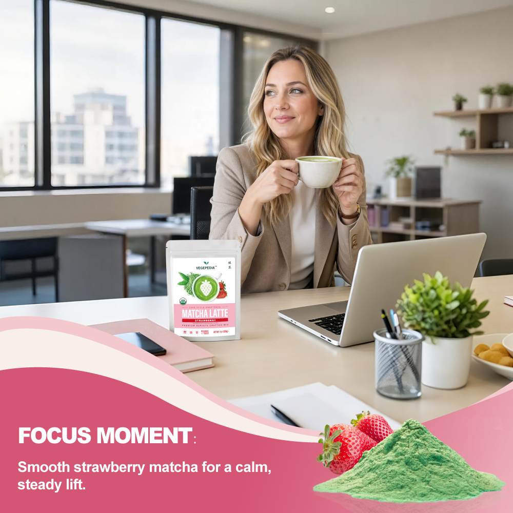 Organic Strawberry Matcha Latte